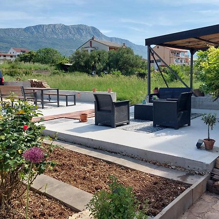 Spacious Apartment Close To The Sea In Split Area Kaštela Extérieur photo